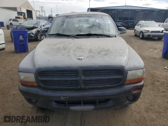 2001 Dodge Dakota SLT with VIN 1B7GG22X21S182371, listed as a Copart auction lot 76330064 with 140,917 mi miles and Non Repairable. Bid and sale history available at DreamBid. Image 5.