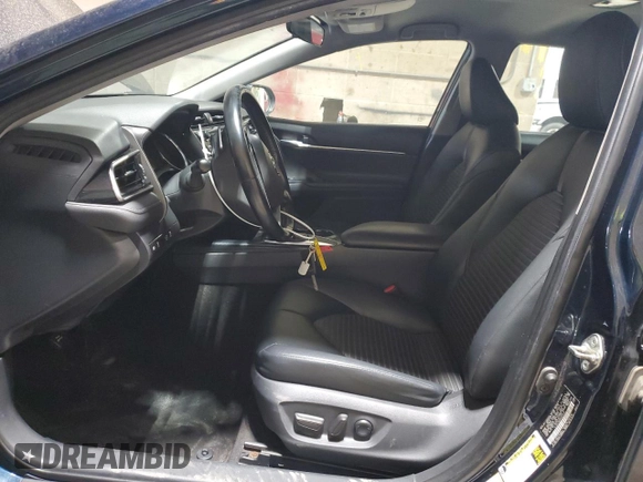 2019 Toyota Camry LE with VIN 4T1B11HKXKU694625, listed as a Copart auction lot 53539295 with 188,877 mi miles and Clean Title. Bid and sale history available at carsss.com. Image 7.