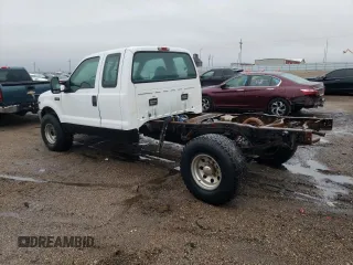 2001 Ford Super Duty F-250 XL with VIN 1FTNX21S51EA76170, listed as a Copart auction lot 79268614 with 138,934 mi miles and Clean Title. Bid and sale history available at carsss.com. Image 2.