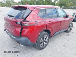 2023 Nissan Rogue SV z VIN 5N1BT3BA7PC684265, wystawiony jako IAAI lot #42083059 z przebiegiem 28 570 mil mil oraz . Historia ofert i sprzedaży dostępna na DreamBid. Obrazek 4.