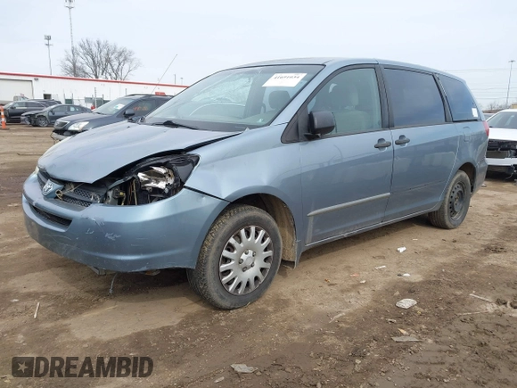 2004 Toyota Sienna with VIN 5TDZA29C44S036628, listed as a IAAI auction lot 41691034 with 389,982 mi miles and . Bid and sale history available at DreamBid. Image 2.