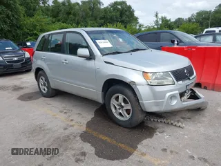 2007 Suzuki Grand Vitara with VIN JS3TE941774200514, listed as a IAAI auction lot 42878080 with Not provided miles and . Bid and sale history available at DreamBid. Image 1.