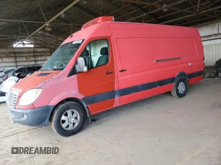2012 Freightliner Sprinter with VIN WDYPE8CC8C5618781, listed as a Copart auction lot 51819545 with 419,874 mi miles and Clean Title. Bid and sale history available at DreamBid. Image 1.