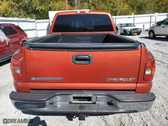 2001 Chevrolet Silverado 1500 LS with VIN 1GCEK14T71Z118666, listed as a Copart auction lot 75732974 with 218,402 mi miles and Salvage Title. Bid and sale history available at carsss.com. Image 6.