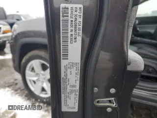 2022 Jeep Compass Altitude with VIN 3C4NJDBB0NT217079, listed as a Copart auction lot 44569765 with 8,818 mi miles and Salvage Title. Bid and sale history available at carsss.com. Image 13.