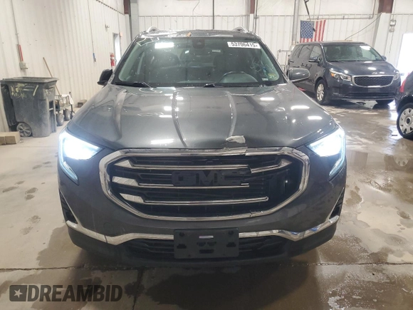 2020 GMC Terrain SLT with VIN 3GKALVEX0LL131679, listed as a Copart auction lot 53706415 with 105,057 mi miles and Salvage Title. Bid and sale history available at carsss.com. Image 5.