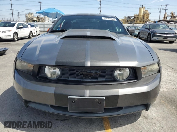 2010 Ford Mustang GT with VIN 1ZVBP8CH6A5152256, listed as a Copart auction lot 57627965 with 91,864 mi miles and Salvage title. Bid and sale history available at DreamBid. Image 5.