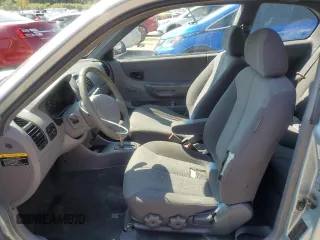 2003 Hyundai Accent GL with VIN KMHCG35CX3U274974, listed as a Copart auction lot 68807494 with 133,791 mi miles and Non Repairable. Bid and sale history available at carsss.com. Image 7.