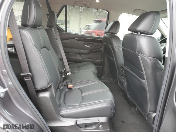2025 Honda Pilot EX-L with VIN 5FNYG1H44SB040047, listed as a Copart auction lot 43359925 with 4,896 mi miles and Salvage Title. Bid and sale history available at carsss.com. Image 11.