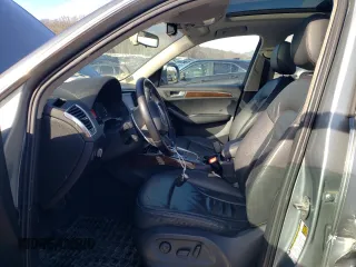 2010 Audi Q5 Premium with VIN WA1CKAFP8AA097438, listed as a Copart auction lot 43695035 with 193,123 mi miles and Clean Title. Bid and sale history available at carsss.com. Image 7.