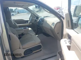 2007 Ford F-150 XLT with VIN 1FTPX14V67FB81831, listed as a IAAI auction lot 42327531 with 190,403 mi miles and . Bid and sale history available at DreamBid. Image 5.