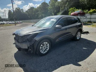 2020 Ford Escape SE z VIN 1FMCU0G6XLUA91749, wystawiony jako Copart lot #62072405 z przebiegiem 87 920 mil mil oraz Szkoda całkowita • Salvage title. Historia ofert i sprzedaży dostępna na DreamBid. Obrazek 1.