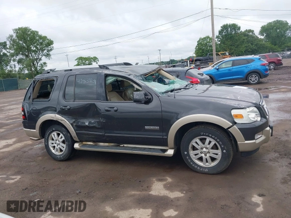 2007 Ford Explorer Eddie Bauer с VIN 1FMEU64EX7UA41639, выставлен на аукционе IAAI как лот 42539231 с пробегом Не указан миль и . История ставок и продаж доступна на DreamBid. Изображение 13.