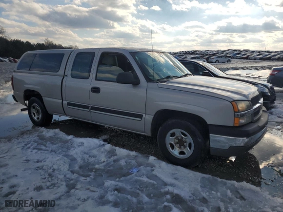 2004 Chevrolet Silverado 1500 Work Truck with VIN 1GCEC19X44Z249745, listed as a Copart auction lot 88079725 with 211,685 mi miles and Clean Title. Bid and sale history available at carsss.com. Image 4.