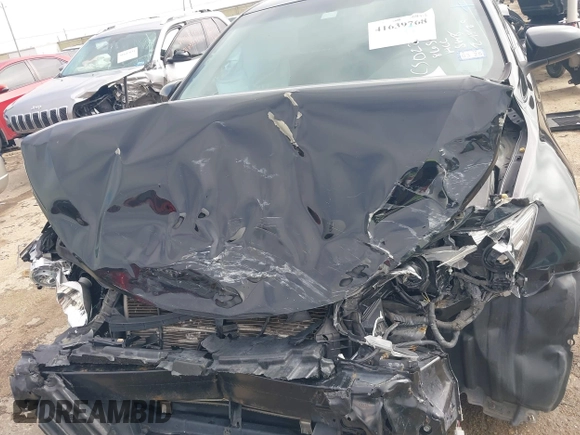 2015 Toyota Camry XLE z VIN 4T1BF1FK1FU028652, wystawiony jako IAAI lot #41639768 z przebiegiem Nie podano mil oraz . Historia ofert i sprzedaży dostępna na DreamBid. Obrazek 12.