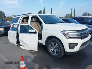 2024 Ford Expedition Max XLT with VIN 1FMJK1J87REA15468, listed as a IAAI auction lot 40586166 with 27,440 mi miles and . Bid and sale history available at DreamBid. Image 1.