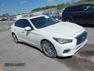 2019 Infiniti Q50 Luxe с VIN JN1EV7ARXKM556988, выставлен на аукционе IAAI как лот 42271688 с пробегом 30 959 миль миль и . История ставок и продаж доступна на DreamBid. Изображение 1.