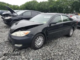 2004 Toyota Camry LE z VIN 4T1BE30K84U375710, wystawiony jako Copart lot #59923155 z przebiegiem 122 052 mil mil oraz Czysty tytuł • Clean title. Historia ofert i sprzedaży dostępna na DreamBid. Obrazek 1.