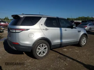 2019 Land Rover Discovery SE with VIN SALRG2RV1KA094702, listed as a Copart auction lot 60270784 with 67,903 mi miles and Clean Title. Bid and sale history available at carsss.com. Image 3.