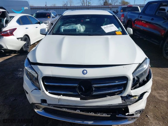 2017 Mercedes-Benz GLA with VIN WDCTG4EB8HJ291230, listed as a IAAI auction lot 41371698 with 114,129 mi miles. Bid and sale history available at carsss.com. Image 12.