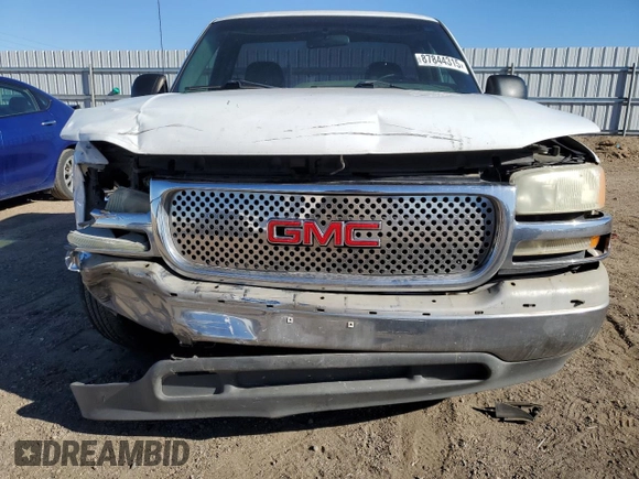 2000 GMC Sierra 1500 SL with VIN 1GTEC14V3YE900284, listed as a Copart auction lot 87844315 with 254,472 mi miles and Salvage Title. Bid and sale history available at DreamBid. Image 5.
