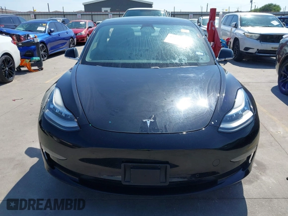 2020 Tesla Model 3 Standard Range Plus z VIN 5YJ3E1EA3LF611152, wystawiony jako IAAI lot #42256503 z przebiegiem 78 633 mil mil oraz . Historia ofert i sprzedaży dostępna na DreamBid. Obrazek 12.