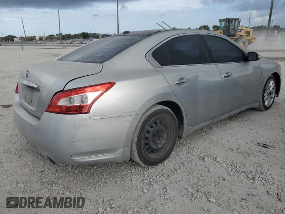 2010 Nissan Maxima S z VIN 1N4AA5AP9AC871866, wystawiony jako Copart lot #55569575 z przebiegiem 150 689 mil mil oraz Szkoda całkowita • Salvage title. Historia ofert i sprzedaży dostępna na DreamBid. Obrazek 3.