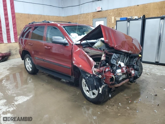 2008 Jeep Grand Cherokee Laredo with VIN 1J8GR48KX8C232691, listed as a Copart auction lot 49825755 with 163,330 mi miles and Clean Title. Bid and sale history available at carsss.com. Image 4.