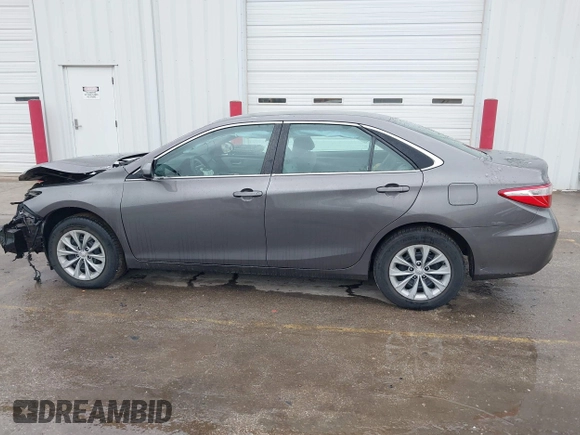2017 Toyota Camry XLE z VIN 4T1BF1FK3HU374219, wystawiony jako IAAI lot #41502142 z przebiegiem 17 837 mil mil oraz . Historia ofert i sprzedaży dostępna na DreamBid. Obrazek 15.