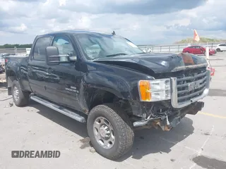 2008 GMC Sierra 2500HD SLT with VIN 1GTHK23658F222597, listed as a IAAI auction lot 42364658 with 259,195 mi miles and . Bid and sale history available at DreamBid. Image 1.