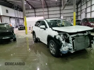 2024 Toyota RAV4 XLE with VIN 2T3P1RFV1RC479039, listed as a Copart auction lot 44535445 with 7,443 mi miles and Salvage Title. Bid and sale history available at DreamBid. Image 15.