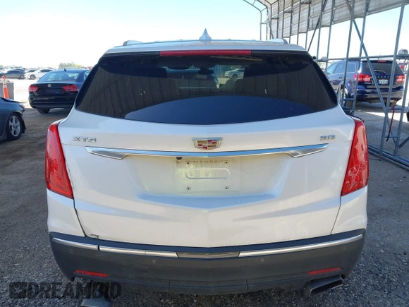 2017 Cadillac XT5 Luxury FWD с VIN 1GYKNBRS1HZ239049, выставлен на аукционе IAAI как лот 42048882 с пробегом 104 412 миль миль и . История ставок и продаж доступна на DreamBid. Изображение 16.