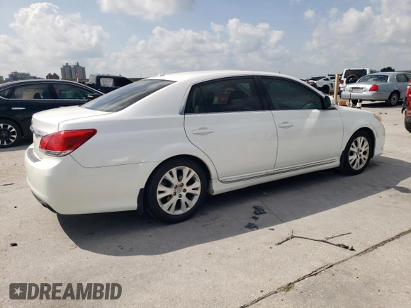 2012 Toyota Avalon with VIN 4T1BK3DB9CU442350, listed as a Copart auction lot 60113625 with 209,260 mi miles and Salvage title. Bid and sale history available at DreamBid. Image 3.