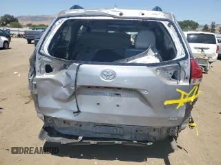2012 Toyota Sienna XLE AAS with VIN 5TDYK3DC1CS204598, listed as a Copart auction lot 62293015 with 76,108 mi miles and Salvage title. Bid and sale history available at DreamBid. Image 6.