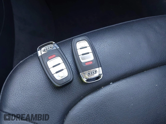 2014 Audi allroad A4 Premium Plus z VIN WA1UFAFL8EA133365, wystawiony jako IAAI lot #42034903 z przebiegiem 145 285 mil mil oraz . Historia ofert i sprzedaży dostępna na DreamBid. Obrazek 11.