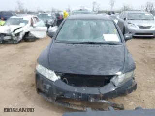 2009 Honda Civic Sdn LX with VIN 19XFA16549E005187, listed as a IAAI auction lot 41901782 with 243,751 mi miles. Bid and sale history available at carsss.com. Image 13.