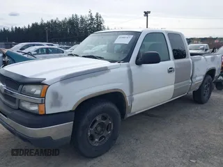 2003 Chevrolet Silverado 1500 with VIN 1GCEK19V33Z316481, listed as a IAAI auction lot 41980767 with 196,582 mi miles. Bid and sale history available at carsss.com. Image 6.
