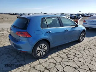 2016 Volkswagen Golf SE z VIN WVWKP7AU9GW902927, wystawiony jako Copart lot #55606815 z przebiegiem 72 994 mil mil oraz Szkoda całkowita • Salvage title. Historia ofert i sprzedaży dostępna na DreamBid. Obrazek 3.