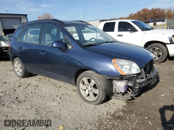 2008 Kia Rondo LX with VIN KNAFG526087154132, listed as a Copart auction lot 77683004 with 117,550 mi miles and Salvage Title. Bid and sale history available at carsss.com. Image 4.