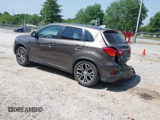 2019 Mitsubishi Outlander ES z VIN JA4AP3AU1KU028642, wystawiony jako IAAI lot #42158316 z przebiegiem 60 764 mil mil oraz . Historia ofert i sprzedaży dostępna na DreamBid. Obrazek 3.
