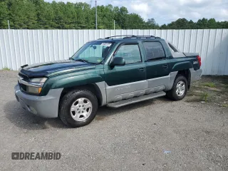2002 Chevrolet Avalanche with VIN 3GNEK13T12G154265, listed as a Copart auction lot 62319654 with 248,189 mi miles and Clean Title. Bid and sale history available at carsss.com. Image 1.