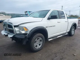 2012 Ram 1500 Big Horn z VIN 1C6RD6GT0CS323124, wystawiony jako IAAI lot #41486027 z przebiegiem 107 784 mil mil oraz . Historia ofert i sprzedaży dostępna na DreamBid. Obrazek 18.