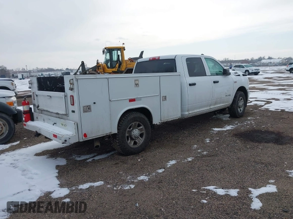 2020 Ram 2500 Tradesman with VIN 3C6UR4HJ1LG261432, listed as a IAAI auction lot 41573636 with 154,147 mi miles. Bid and sale history available at carsss.com. Image 4.