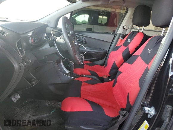 2020 Chevrolet Trax LT z VIN KL7CJLSB3LB348455, wystawiony jako Copart lot #45272735 z przebiegiem 108 726 mil mil oraz Szkoda całkowita • Salvage title. Historia ofert i sprzedaży dostępna na DreamBid. Obrazek 7.