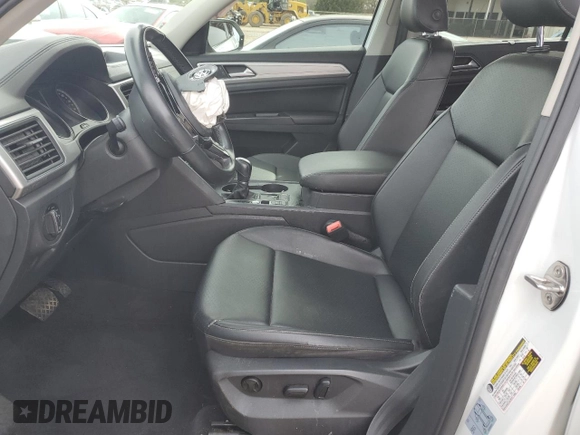 2018 Volkswagen Atlas SE z VIN 1V2CP2CA0JC595908, wystawiony jako Copart lot #50144705 z przebiegiem 123 992 mil mil oraz Szkoda całkowita • Salvage title. Historia ofert i sprzedaży dostępna na DreamBid. Obrazek 7.