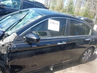 2015 Honda Accord Sedan LX with VIN 1HGCR2F31FA017202, listed as a IAAI auction lot 41981170 with 103,187 mi miles. Bid and sale history available at carsss.com. Image 14.