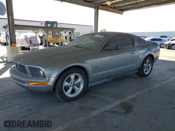 2009 Ford Mustang with VIN 1ZVHT80N295139306, listed as a Copart auction lot 47504065 with 184,947 mi miles and Clean Title. Bid and sale history available at carsss.com. Image 1.