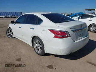 2015 Nissan Altima S with VIN 1N4AL3AP7FN379783, listed as a IAAI auction lot 41673921 with 143,713 mi miles and . Bid and sale history available at DreamBid. Image 3.