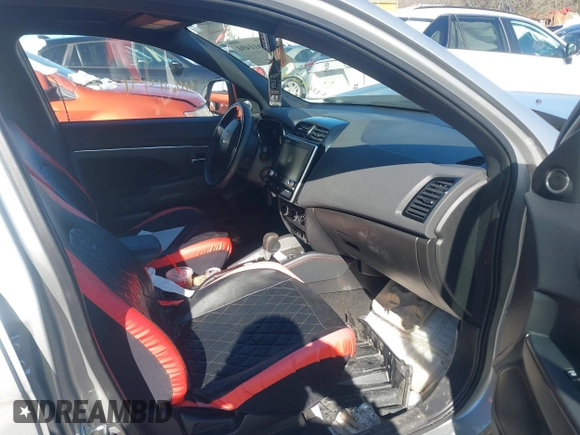 2020 Mitsubishi Outlander Sport ES 2.0 with VIN JA4AR3AU1LU019483, listed as a IAAI auction lot 41611491 with 69,389 mi miles. Bid and sale history available at carsss.com. Image 5.