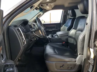 2017 Ram 2500 Laramie with VIN 3C6UR5FL2HG755056, listed as a Copart auction lot 85668644 with 198,343 mi miles and Salvage Title. Bid and sale history available at carsss.com. Image 7.